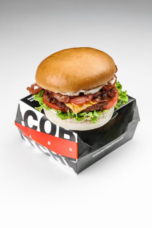 Hamburger with bacon